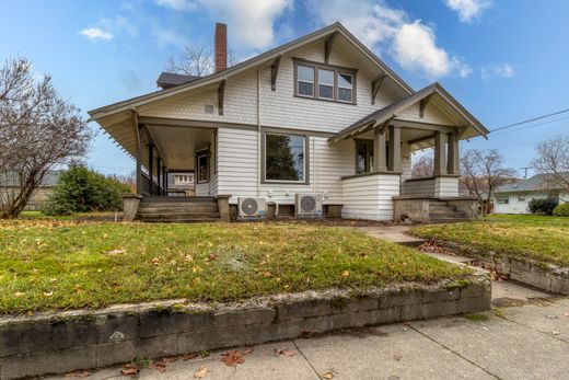 Detached House in Waitsburg, Walla Walla County