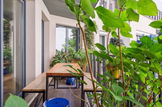 Apartament w Canal Saint Martin, Château d’Eau, Porte Saint-Denis, Paris