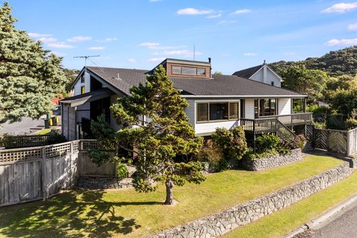 Luksusowy dom w Porirua, Porirua City