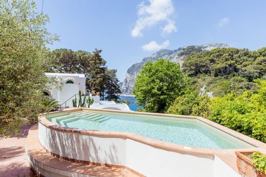 ﻓﻴﻼ ﻓﻲ Capri, Napoli