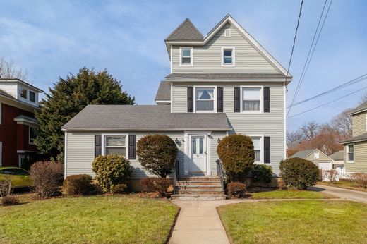 Duplex in Rockville Centre, Nassau County