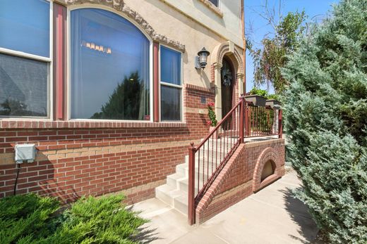 Piso / Apartamento en Pueblo, Pueblo County