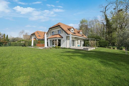 Detached House in Morges, Morges District
