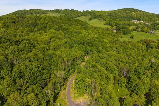 Land in Bromont, Montérégie