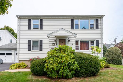 Detached House in Norwalk, Fairfield County