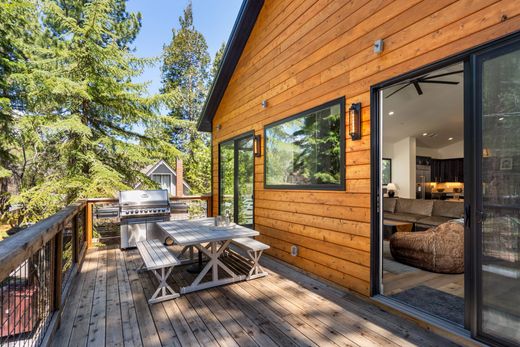 Einfamilienhaus in Tahoe City, Placer County