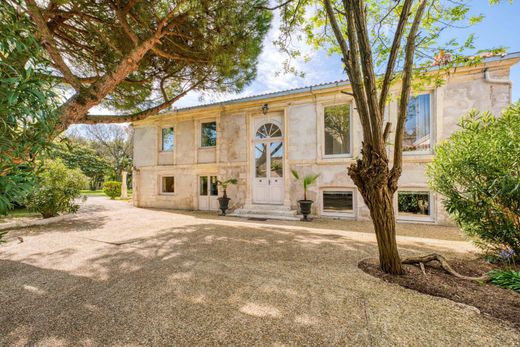 Detached House in La Rochelle, Charente-Maritime