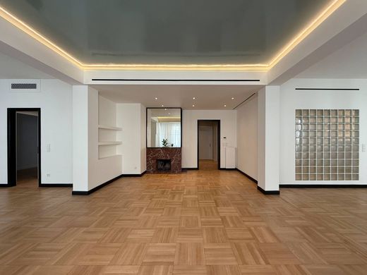 Διαμέρισμα σε Κολωνάκι, Nomarchía Athínas