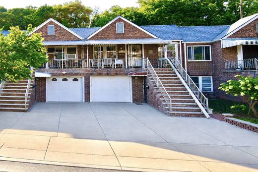 Luxury home in Forest Hills, Queens