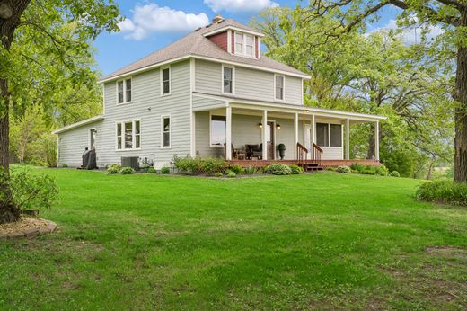 Detached House in Lakeville, Dakota County