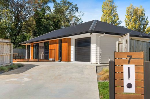 Vrijstaand huis in Greytown, South Wairarapa District