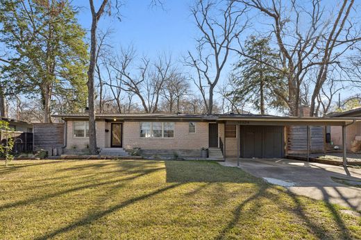 Vrijstaand huis in Dallas, Dallas County