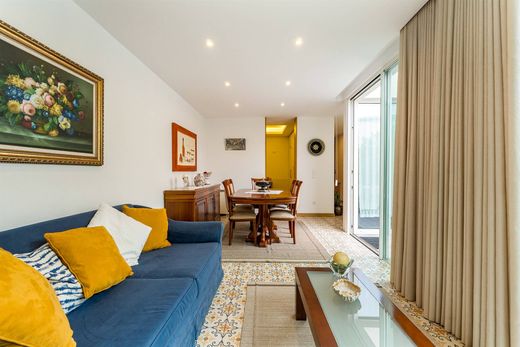 Einfamilienhaus in Matosinhos, Distrito do Porto