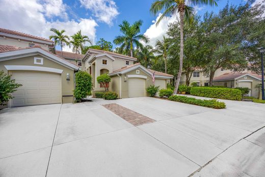 Apartment in Naples, Collier County