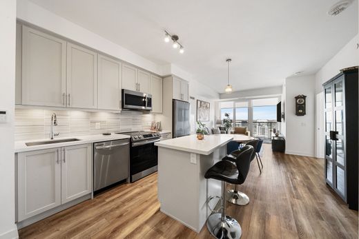 Apartment in Richmond Hill, York