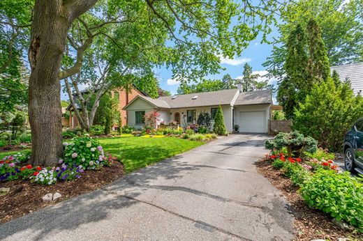 Detached House in Waterloo, Ontario