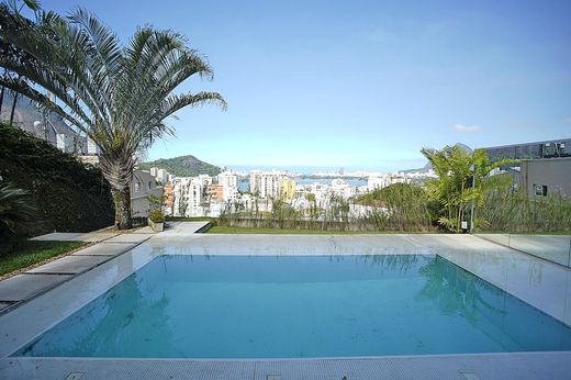 Luxury home in Rio de Janeiro