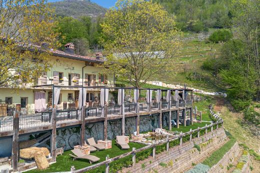 Müstakil ev Alzano Lombardo, Bergamo ilçesinde