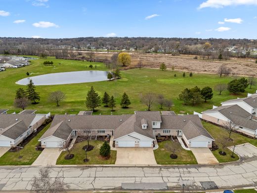 Apartment in Green Bay, Brown County