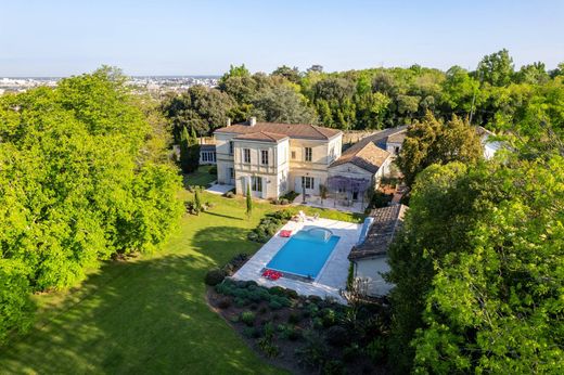 Einfamilienhaus in Bordeaux, Gironde
