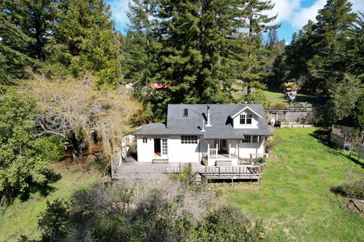 Detached House in Gualala, Mendocino County
