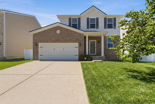 Detached House in Louisville, Jefferson County
