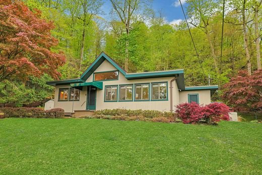 Detached House in Grand View-on-Hudson, Rockland County