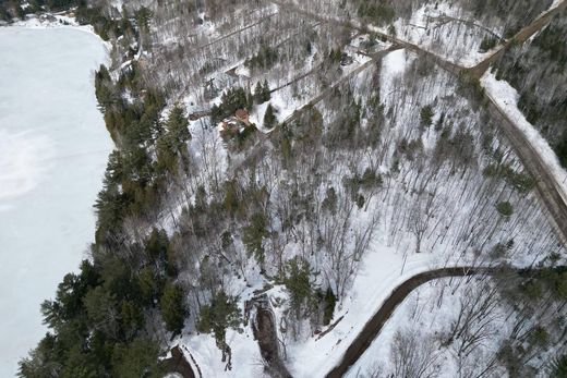 Grond in Mandeville, Lanaudière