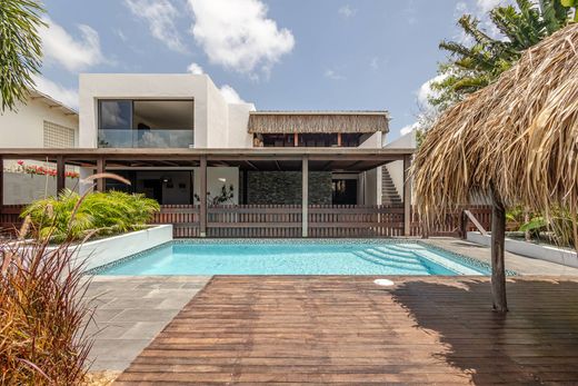 Μονοκατοικία σε Jan Thiel