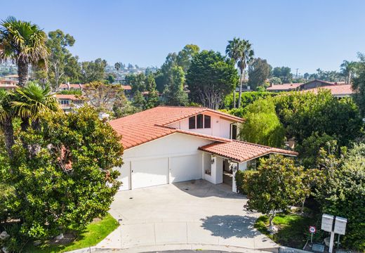 Palos Verdes Estates, Los Angeles Countyの一戸建て住宅