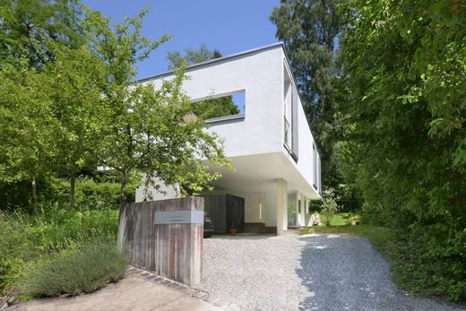 Vrijstaand huis in Starnberg, Upper Bavaria