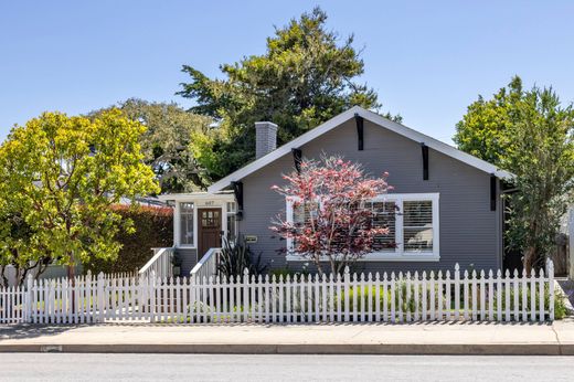Detached House in Pacific Grove, Monterey County