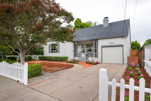 Detached House in San Mateo, San Mateo County