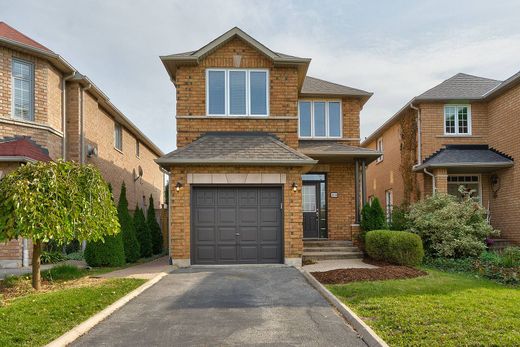Einfamilienhaus in Oakville, Ontario