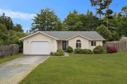 Detached House in Oak Harbor, Island County