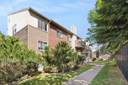 Apartment in Carbondale, Garfield