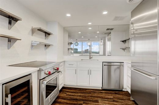 Apartment in Houston, Harris County