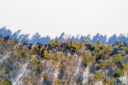 Land in Burk's Falls, Ontario