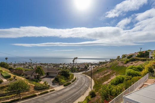 Detached House in San Pedro, Los Angeles County