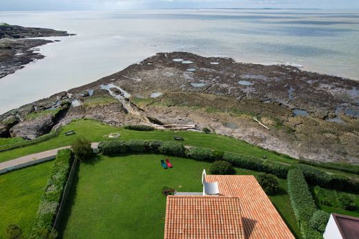 Vaux-sur-Mer, Charente-Maritimeの一戸建て住宅