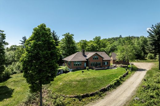 Luxury home in Newfane, Windham County