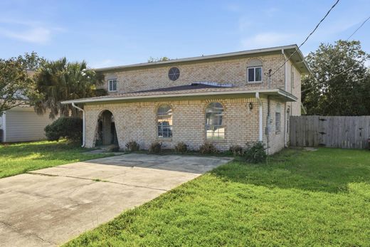Detached House in Gulf Breeze, Santa Rosa County