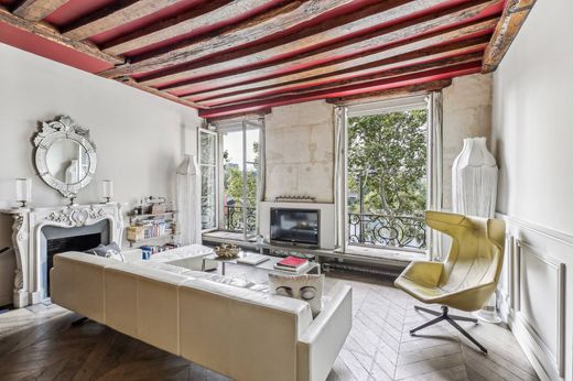 아파트 / Chatelet les Halles, Louvre-Tuileries, Palais Royal, Paris