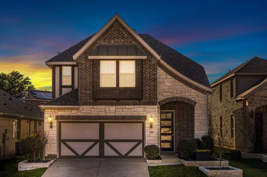 Detached House in Lewisville, Denton County