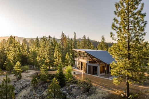 Vrijstaand huis in Nevada City, Nevada County