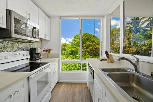 Luxury home in Princeville, Kauai County