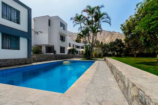 Maison de luxe à Lima, Departamento de Lima