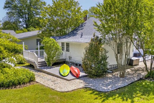 Einfamilienhaus in Tracys Landing, Anne Arundel County