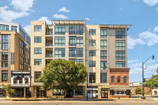 Apartment in Washington, Washington County