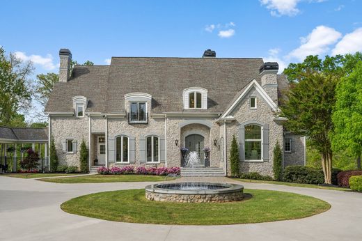 Detached House in Alpharetta, Fulton County